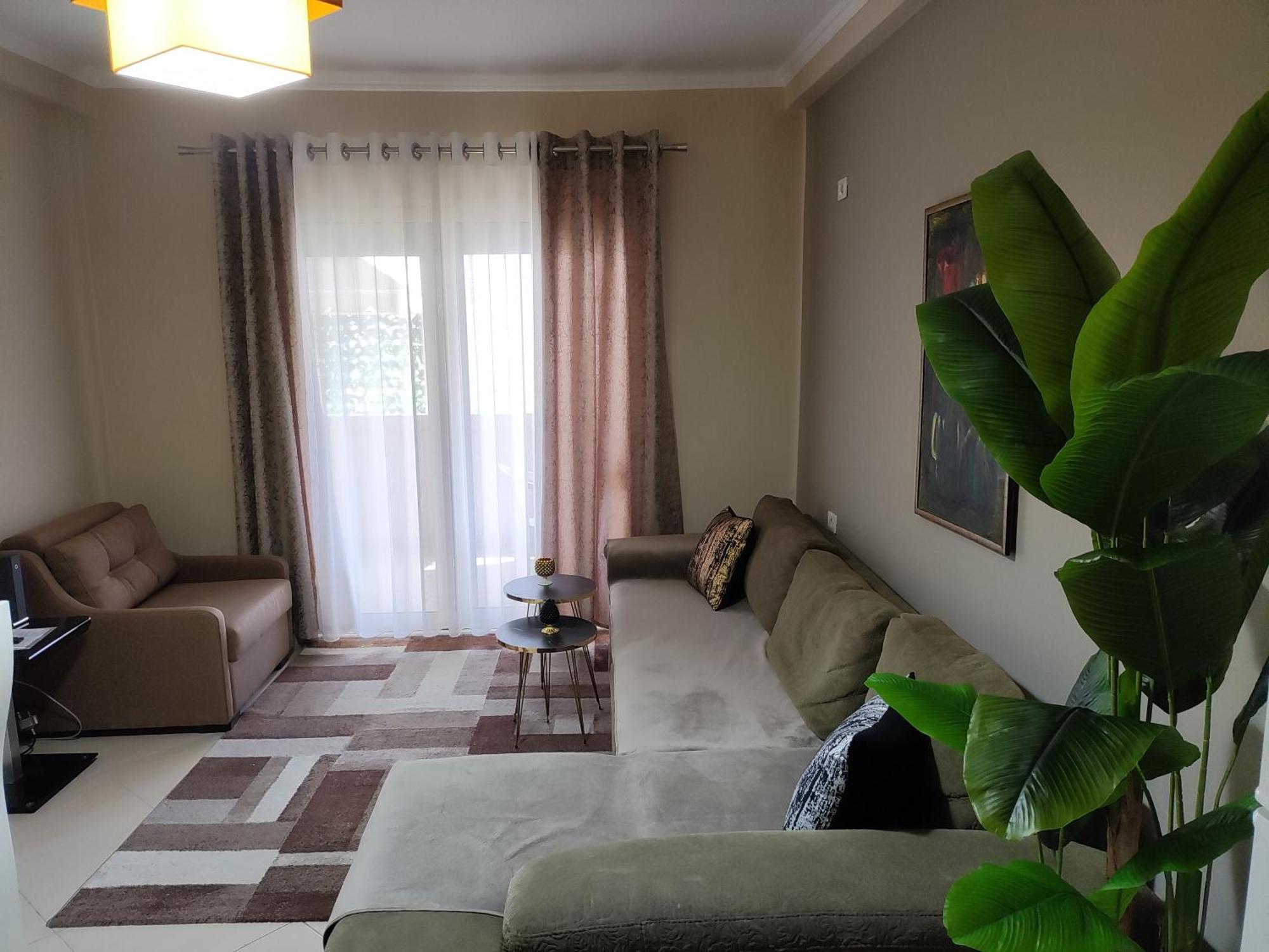Guest House Shyti เบราท ภายนอก รูปภาพ